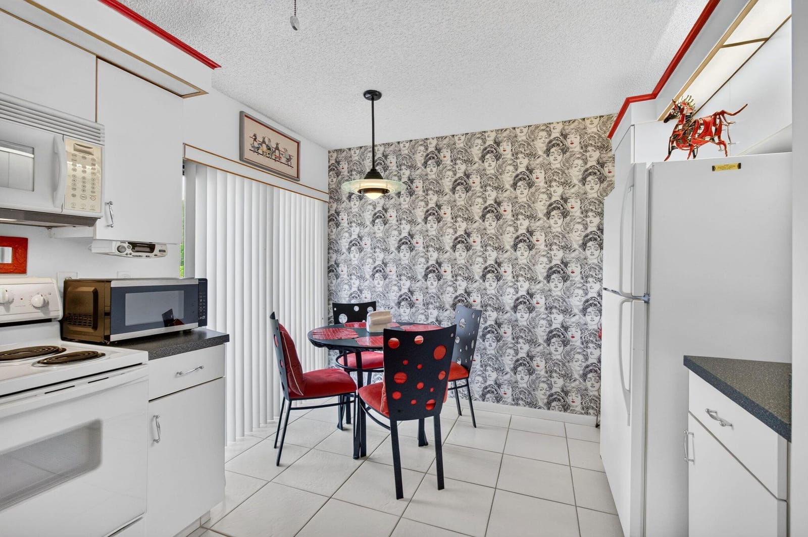 10247 N Circle Lake Drive 102, Boynton Beach, FL 33437 photo 17