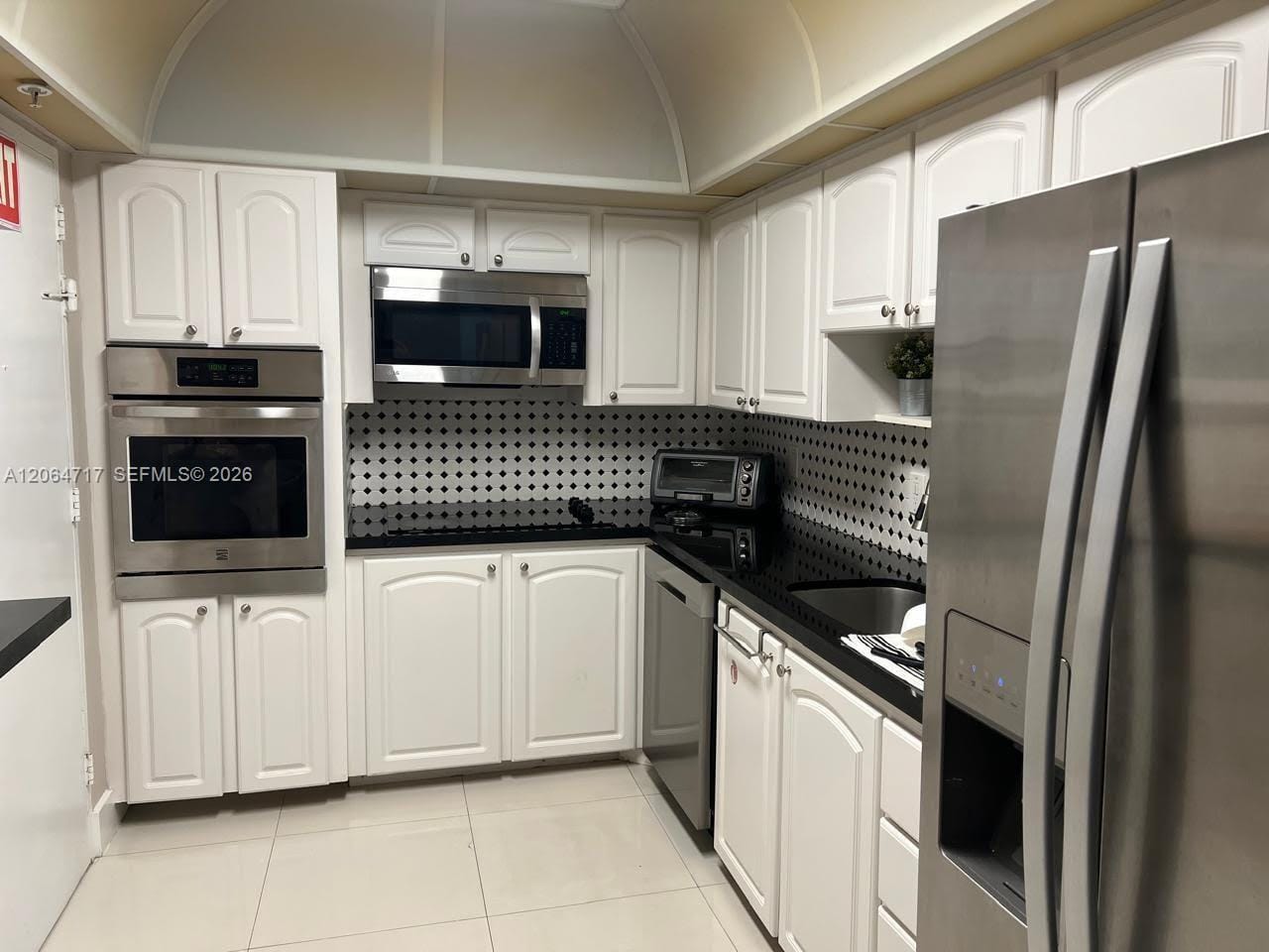 3801 S Ocean Drive 3X — photo 3