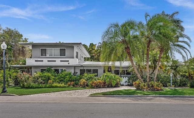 9450 E Broadview Drive, Bay Harbor Islands, FL 33154