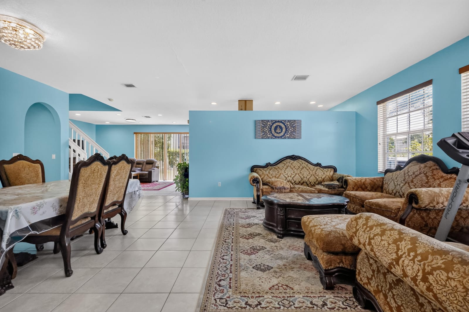 9080 Dupont Place — photo 4