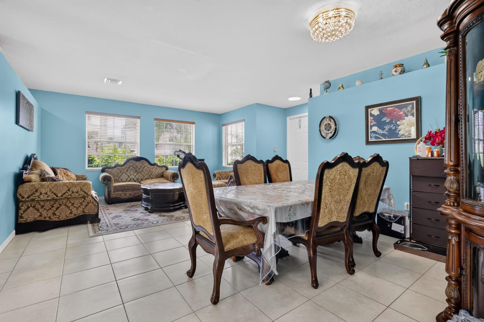 9080 Dupont Place — photo 8