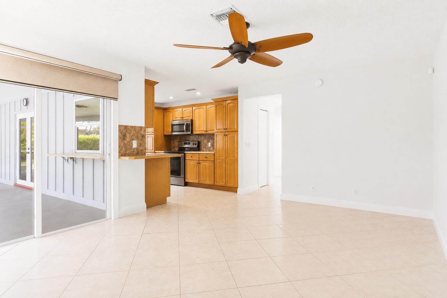 1966 Emilio Lane, West Palm Beach, FL 33406 photo 14
