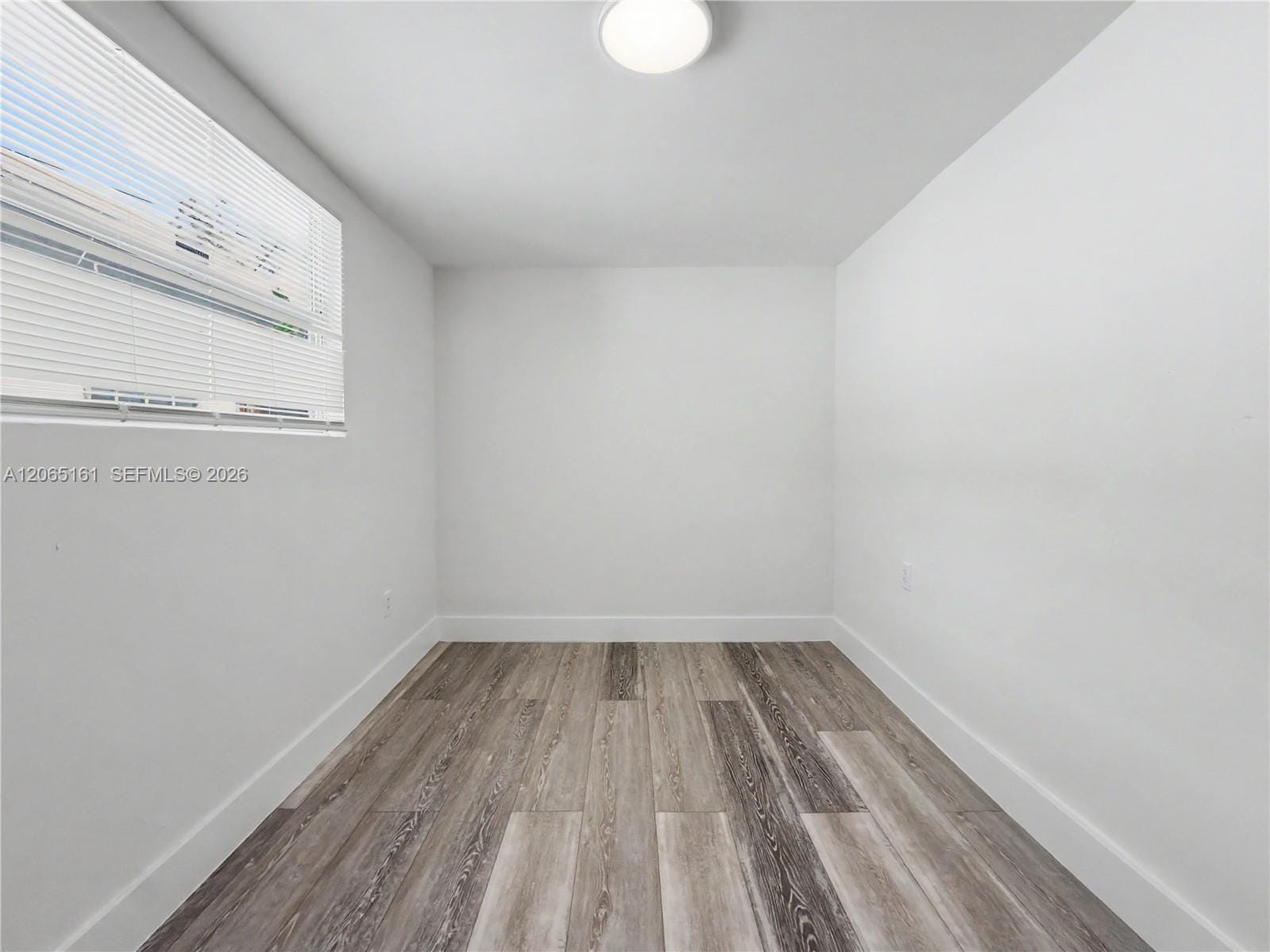 228 NW 39th Street 0 — photo 10
