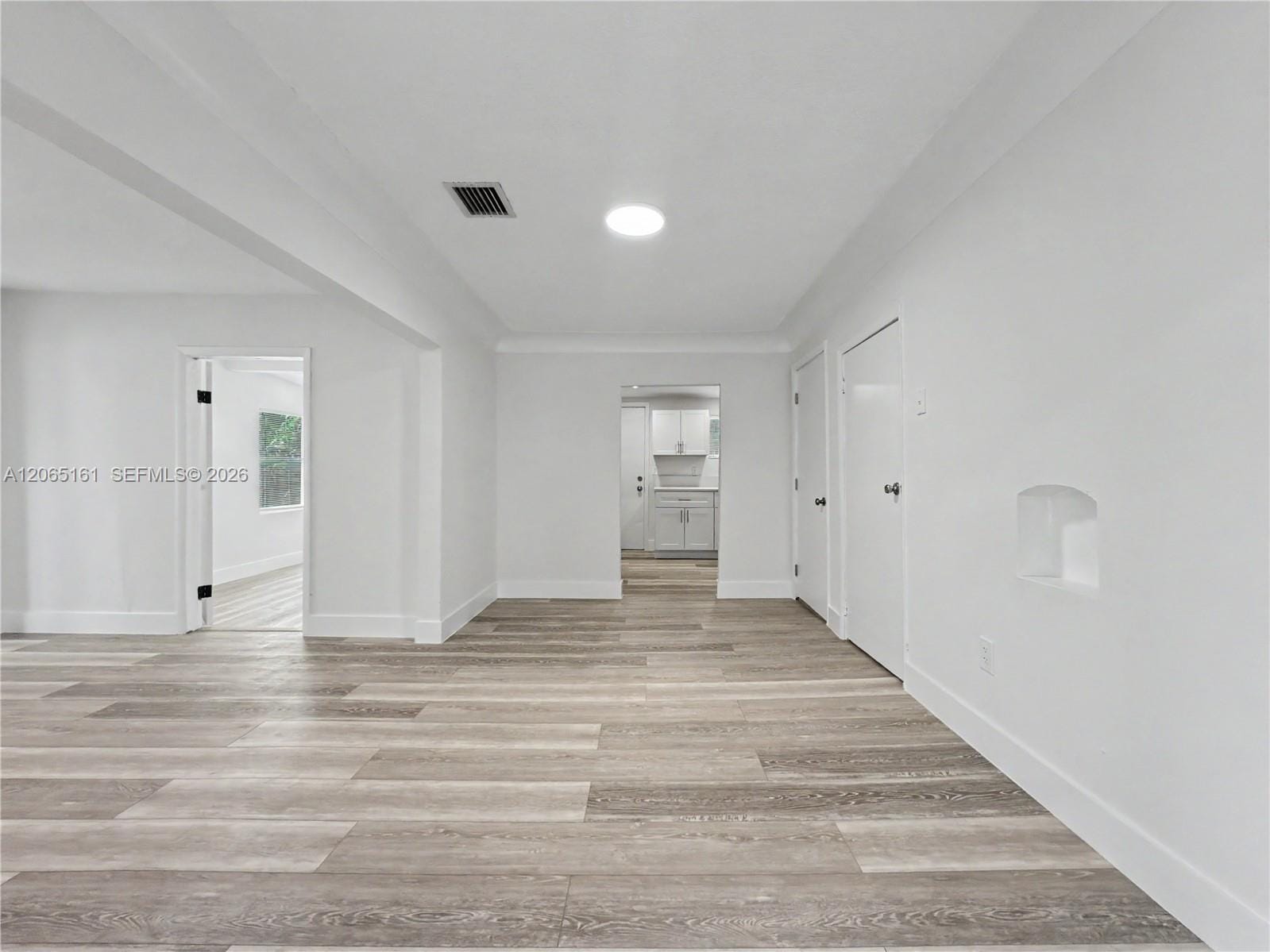 228 NW 39th Street 0 — photo 3