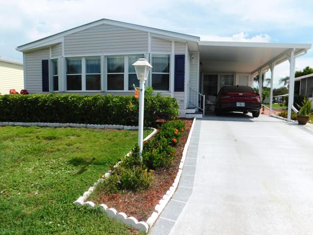 243 Sea Conch Place, Tropical Isles, Fort Pierce, FL