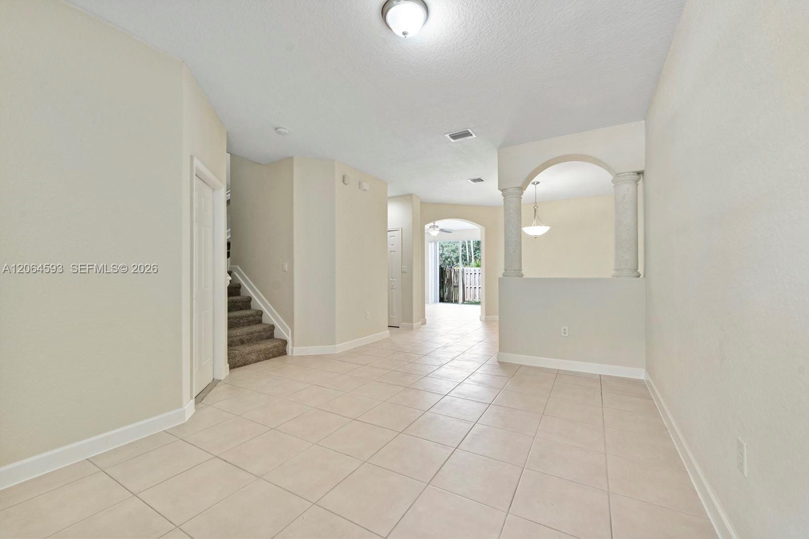 1417 SE 24th Road — photo 3