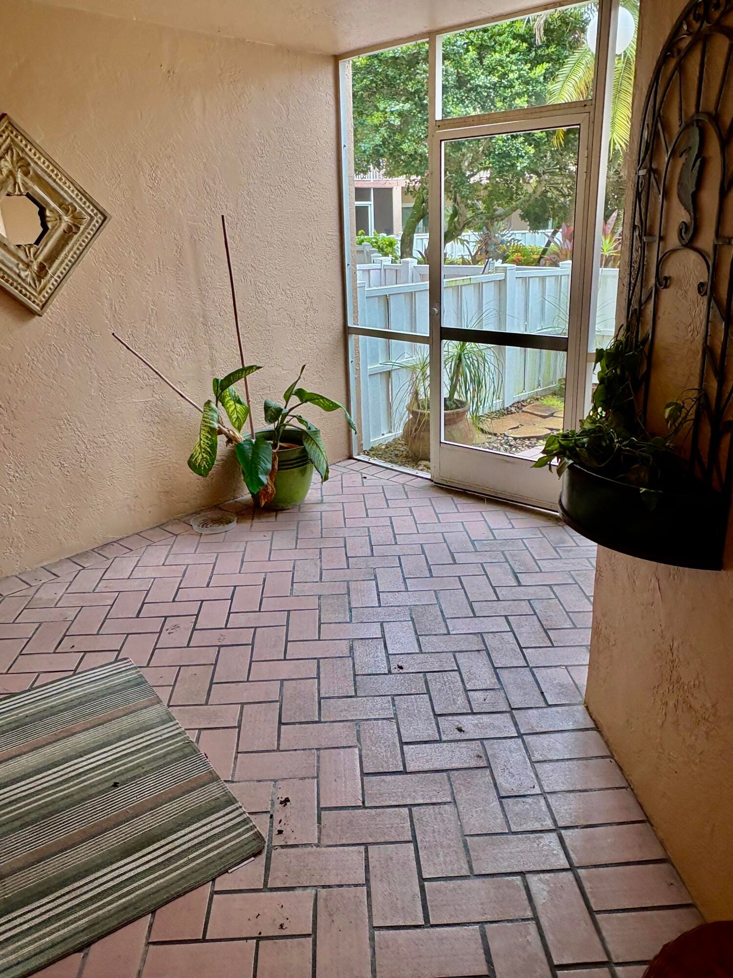 7237 S DEVON Drive 110 — photo 4
