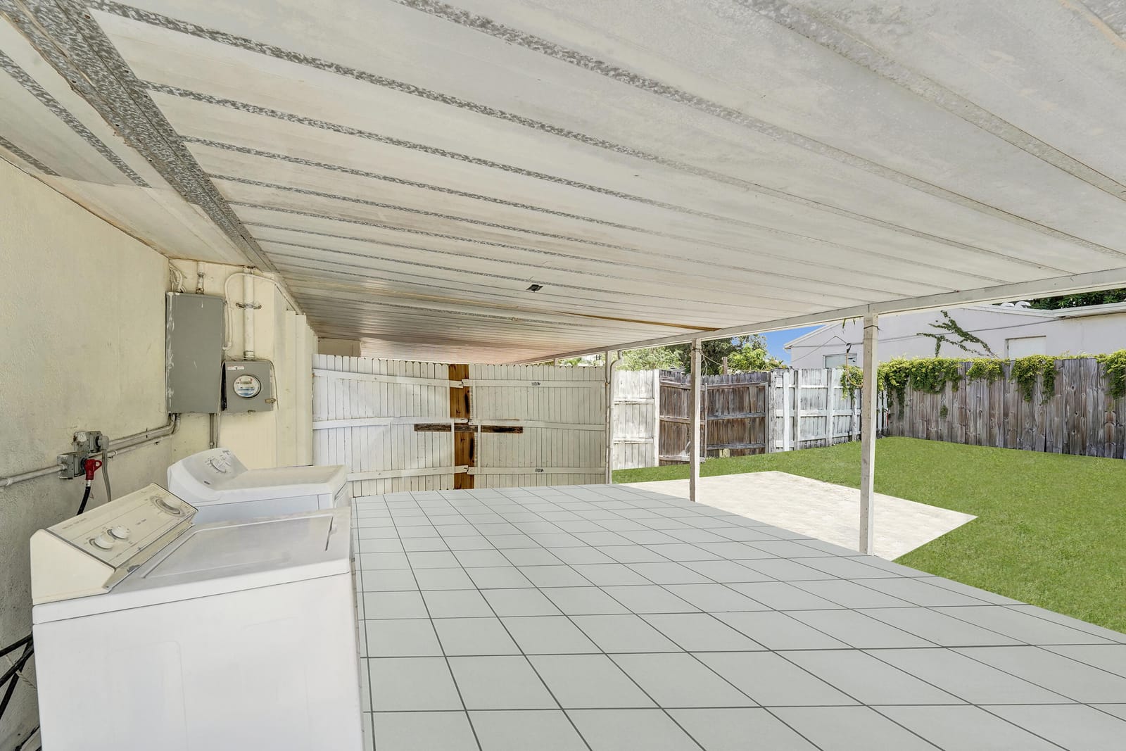 2442 FUNSTON Street — photo 6