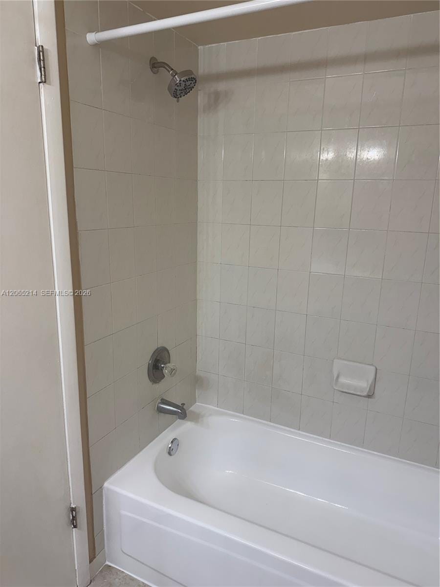 722 NW 125th Court B — photo 2