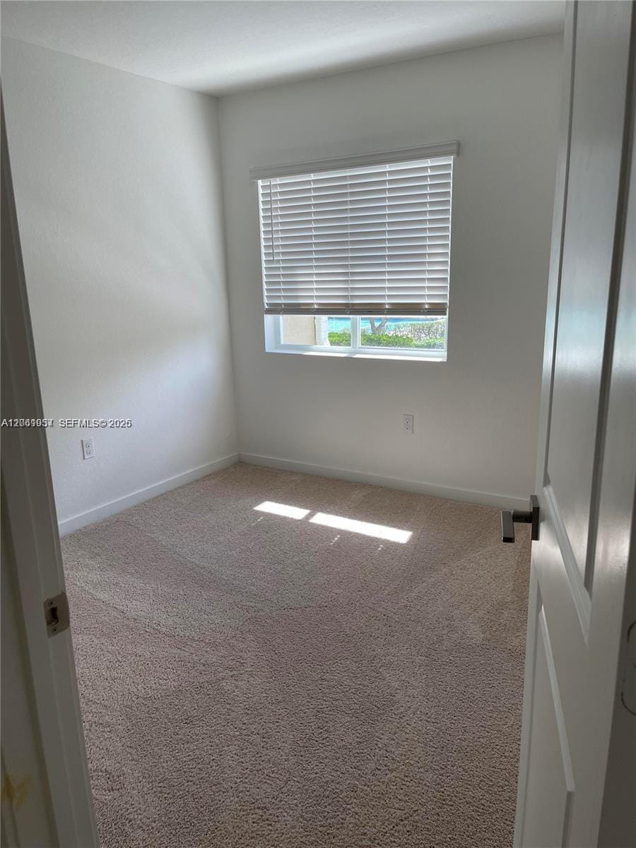 2435 SE 11th Street — photo 7