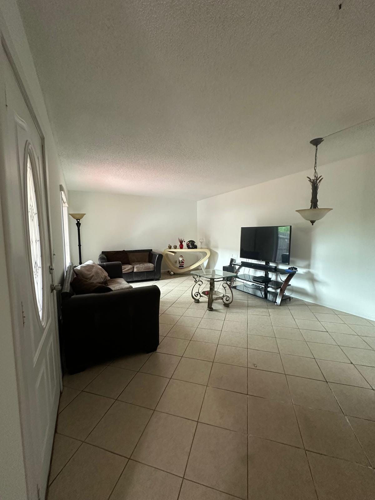 2100 WHITE PINE Circle D — photo 9