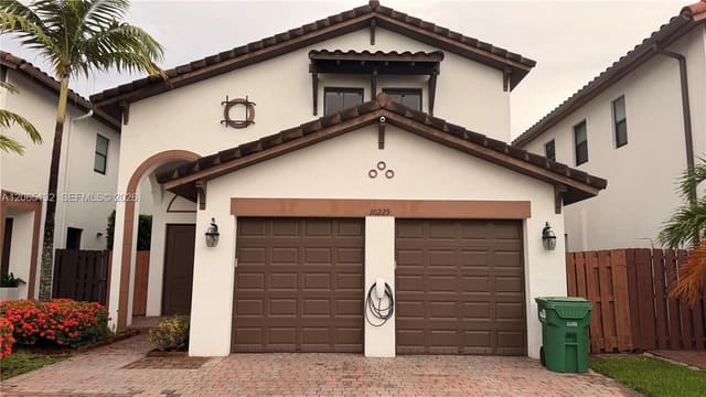 10229 NW 87th Terrace, Doral, FL 33178