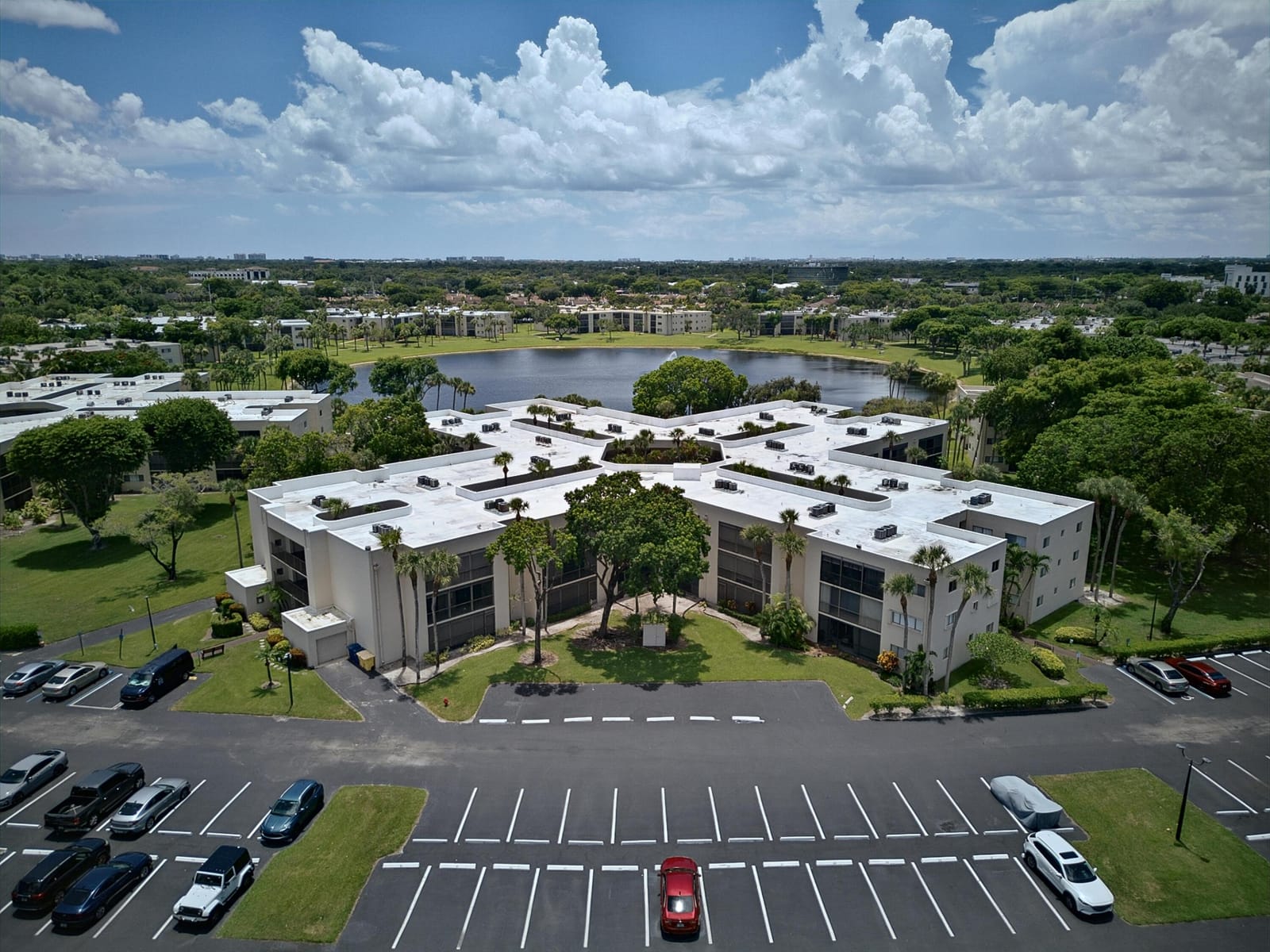 5190 LAS VERDES Circle 214, Delray Beach, FL 33484 photo 21