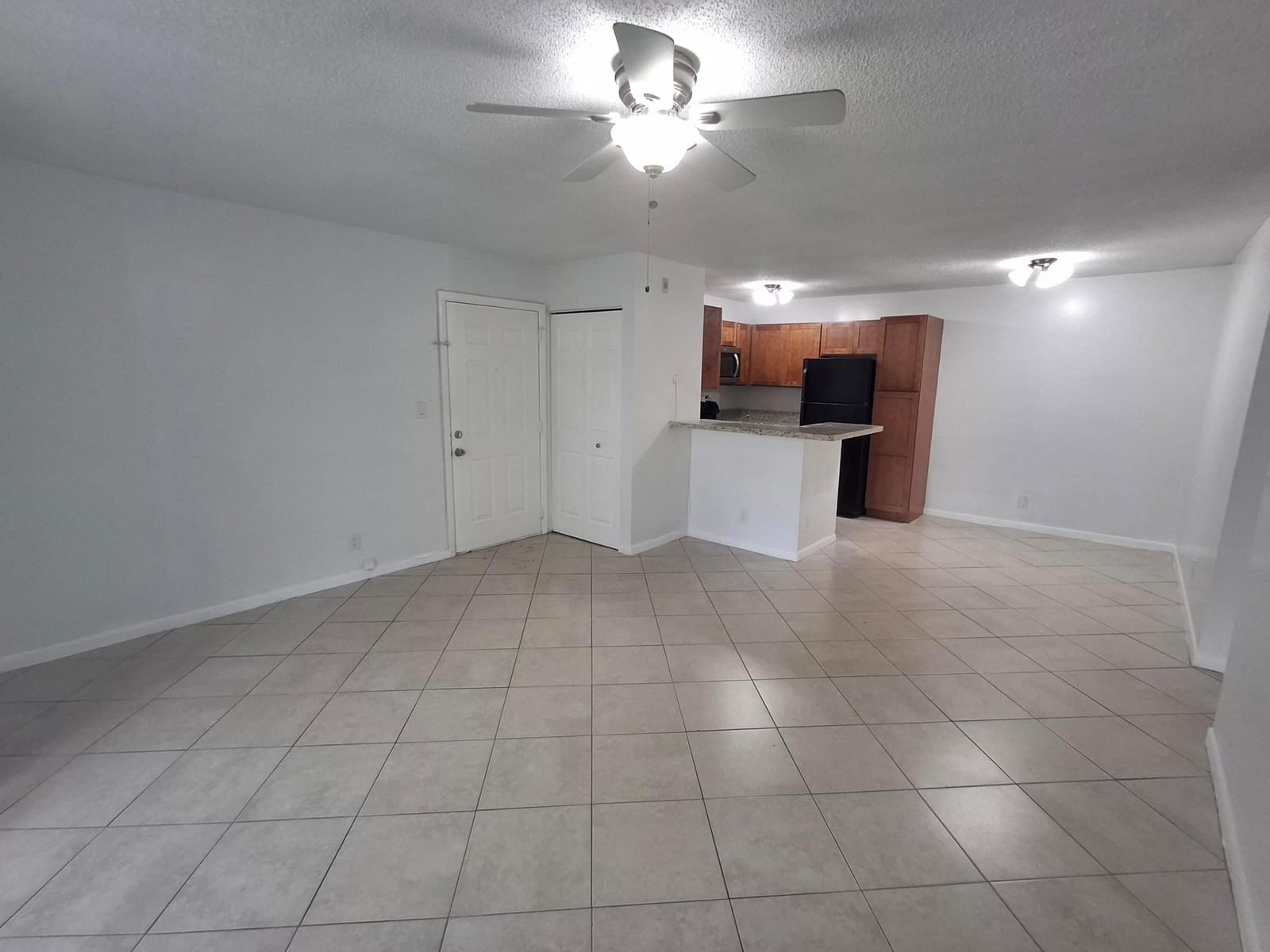 741 LYONS Road 17107 — photo 4