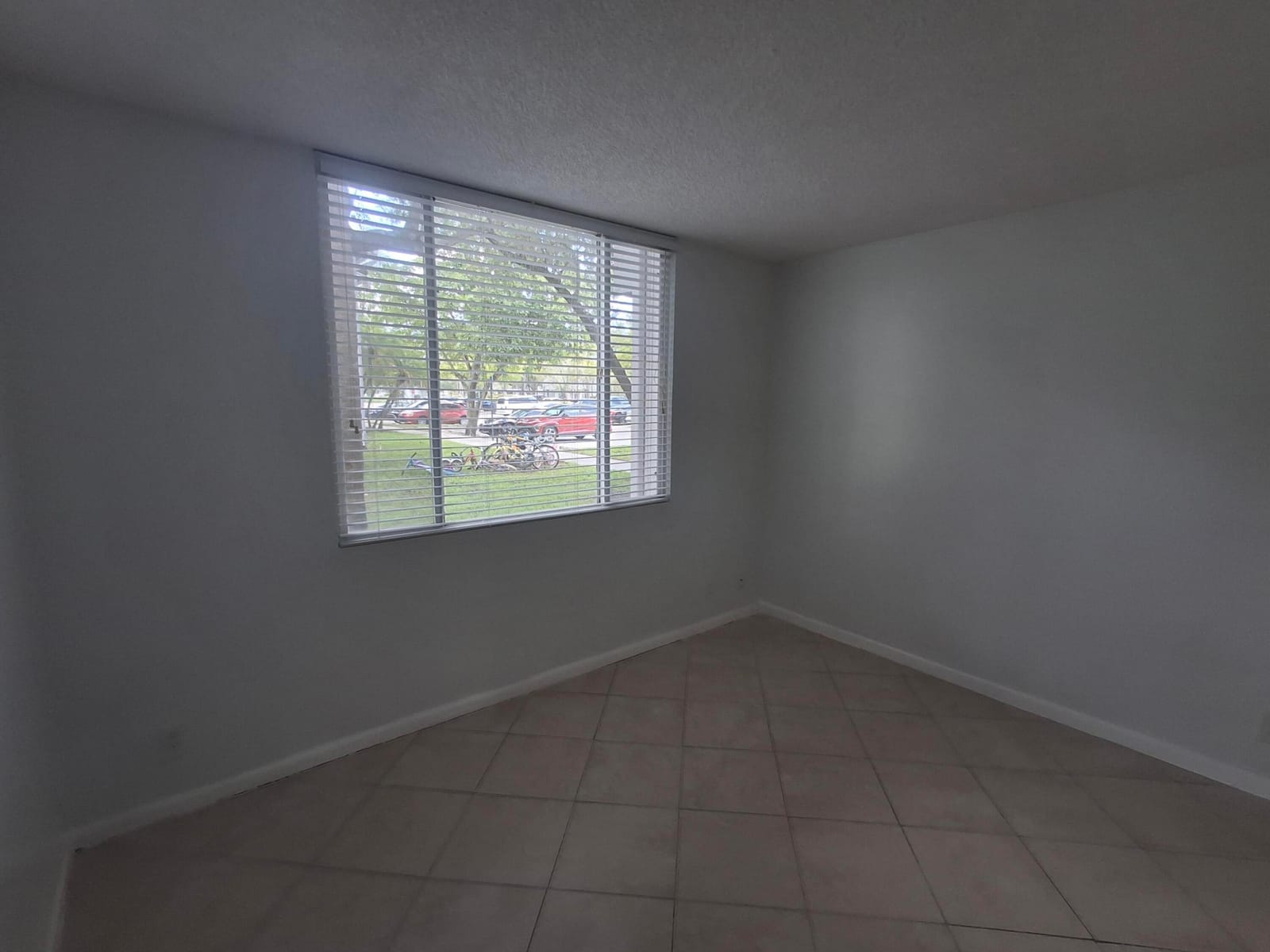 741 LYONS Road 17107 — photo 10