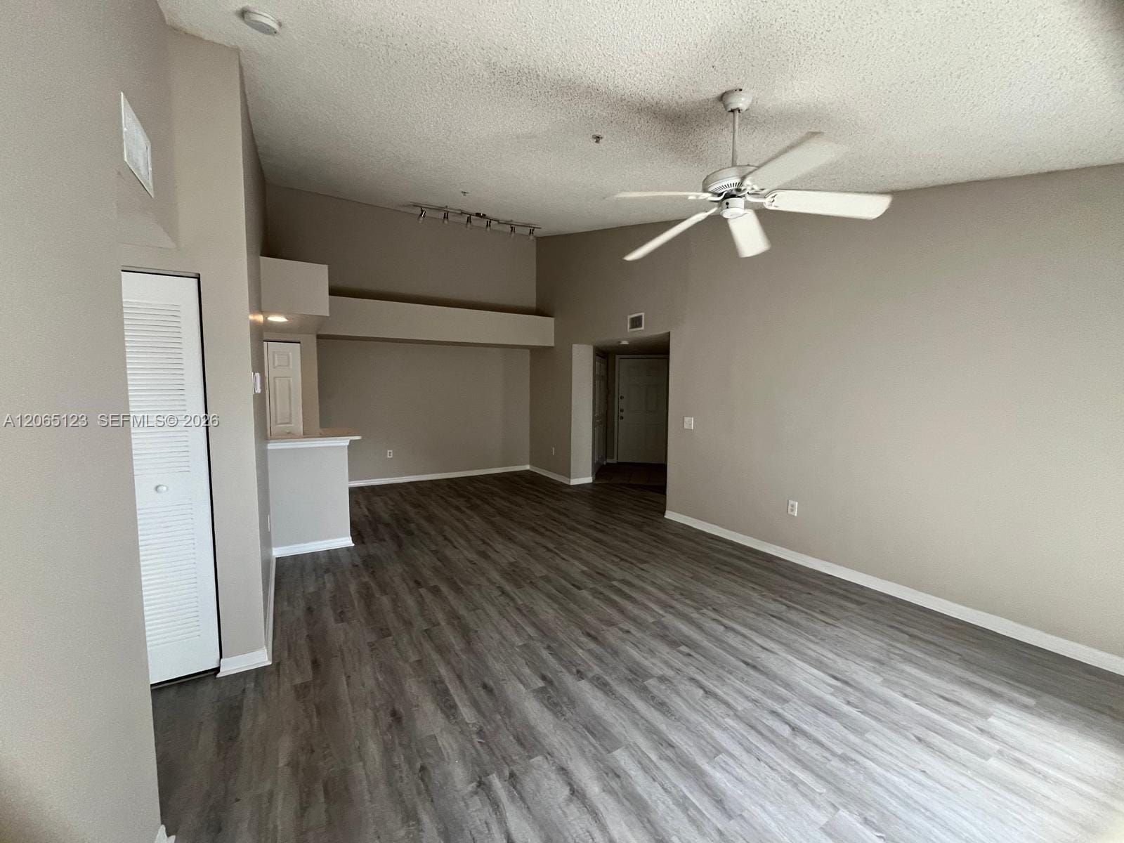 4171 N Haverhill Road 1013, West Palm Beach, FL 33417 photo 15