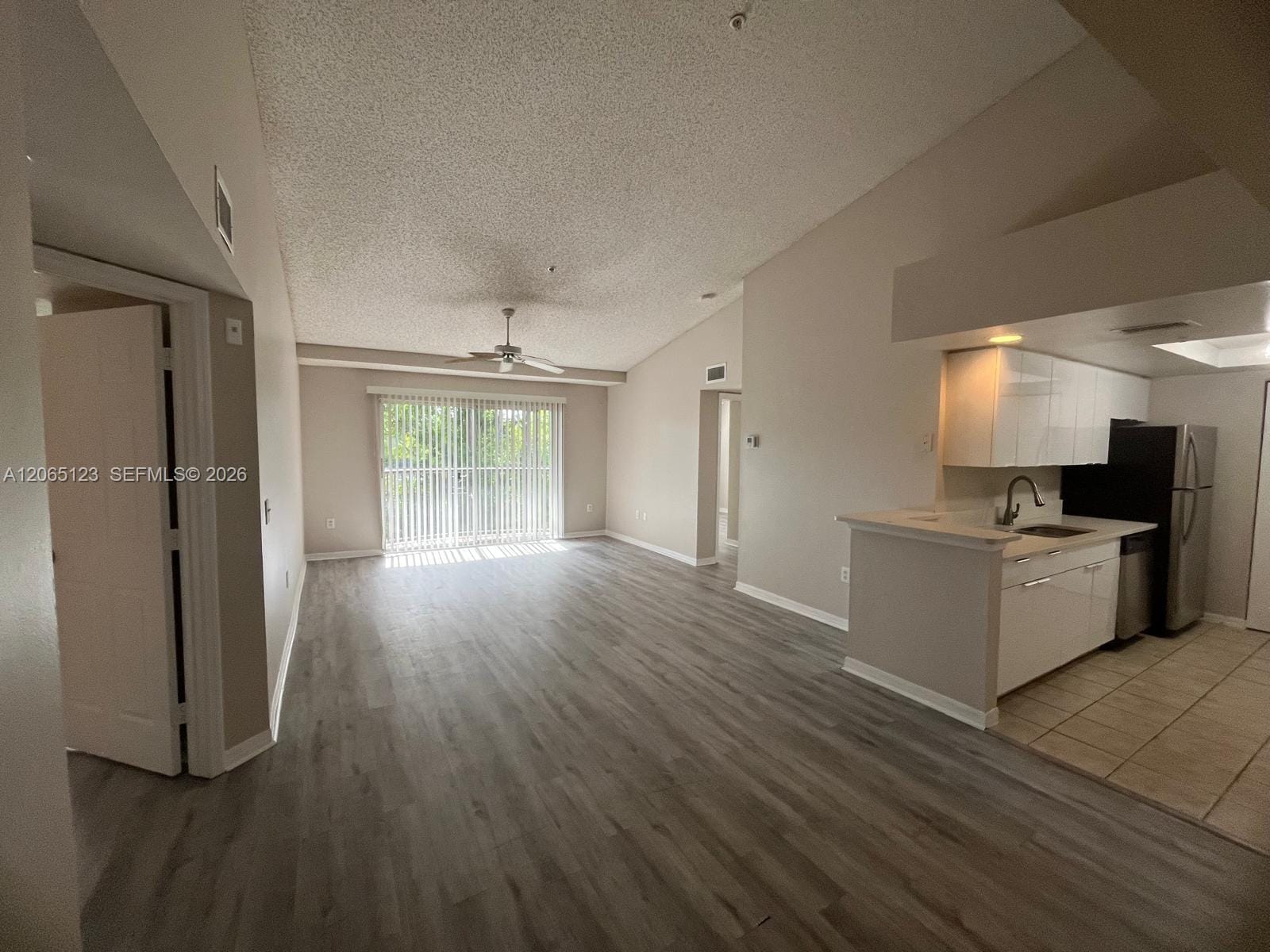 4171 N Haverhill Road 1013, West Palm Beach, FL 33417 photo 3