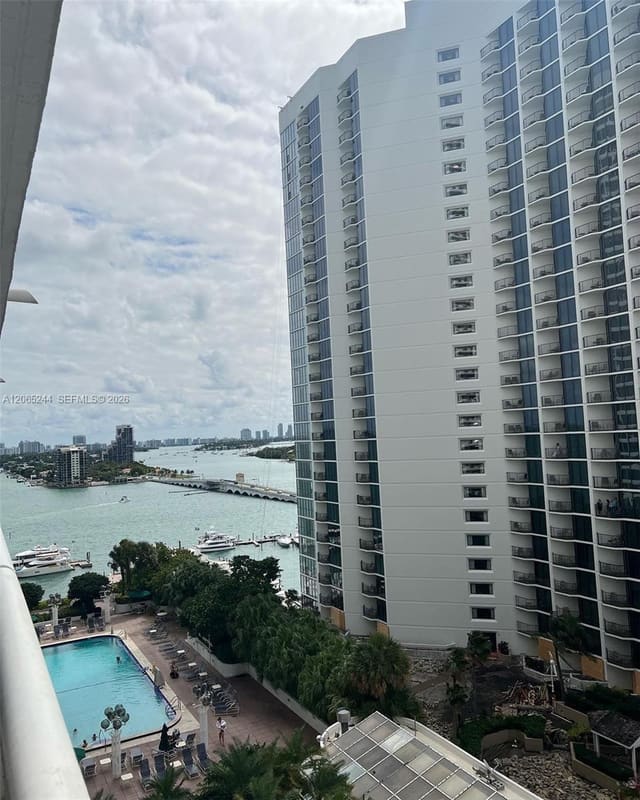 1717 N Bayshore Drive A-1856, Miami, FL 33132