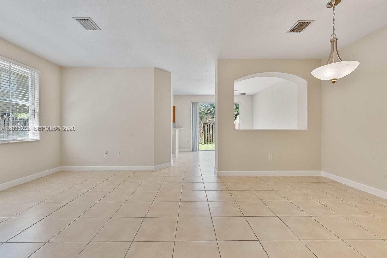 2531 SE 15th Court — photo 4