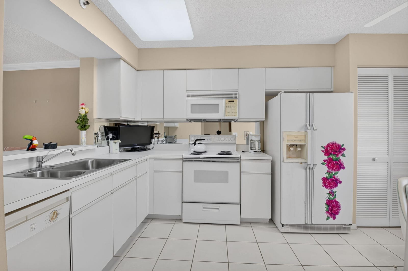 14096 Huntington Pointe Drive 309 — photo 4