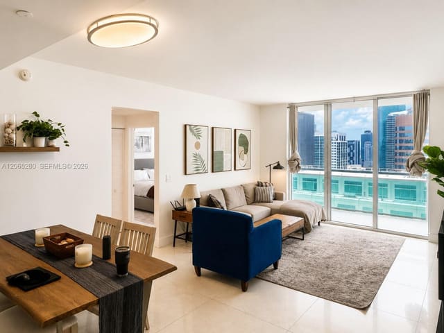 950 Brickell Bay Drive 3904, Miami, FL 33131