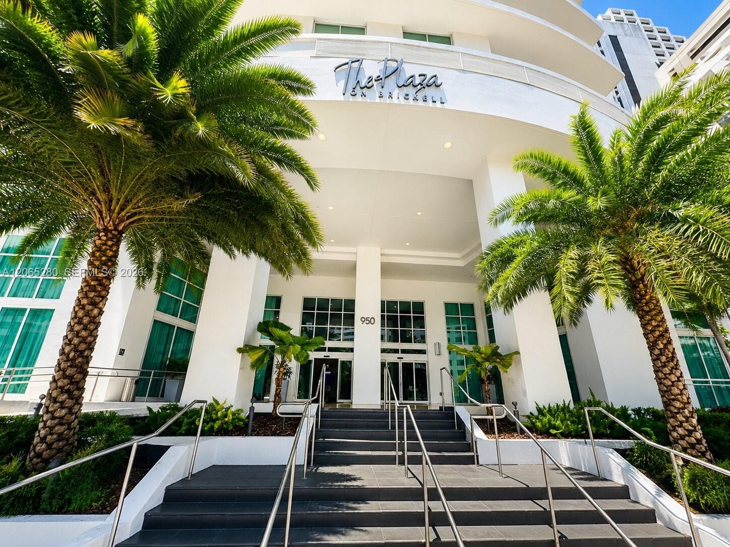 950 Brickell Bay Drive 3904, Miami, FL 33131 photo 15