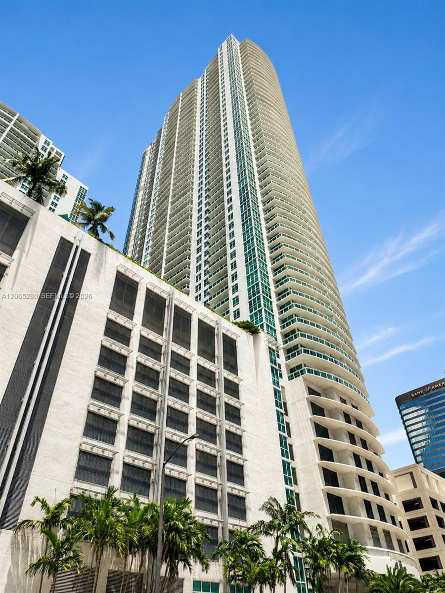 950 Brickell Bay Drive 3904, Miami, FL 33131 photo 16