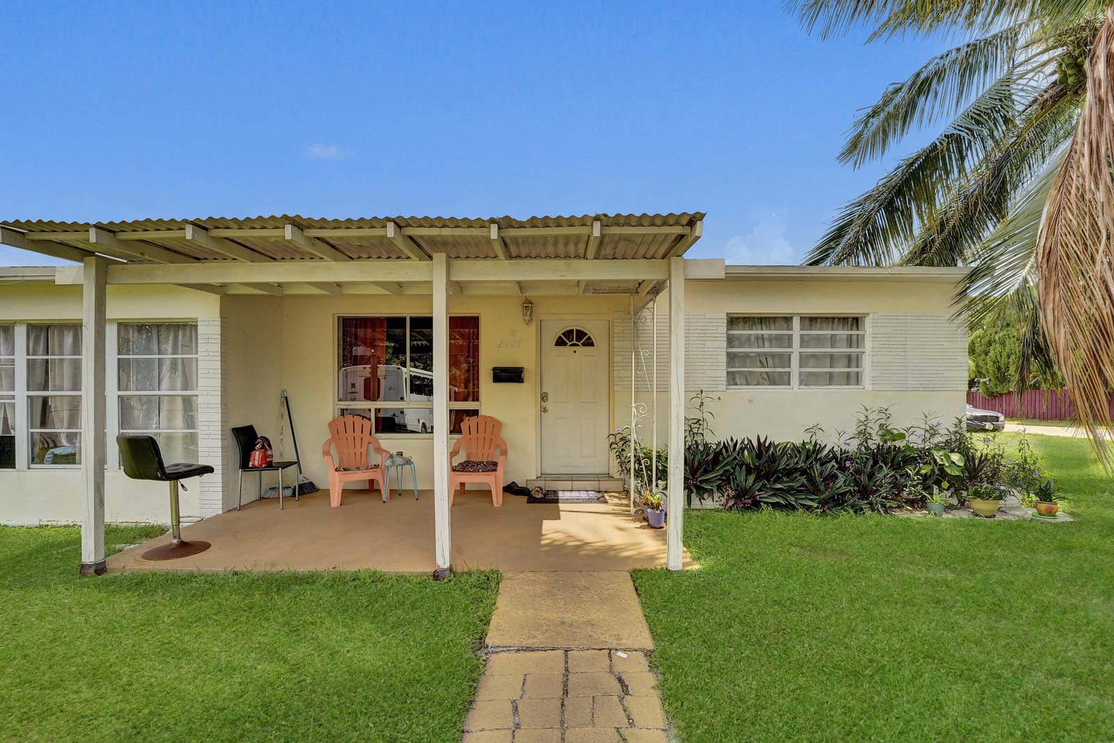 2901 FLETCHER Street — photo 3