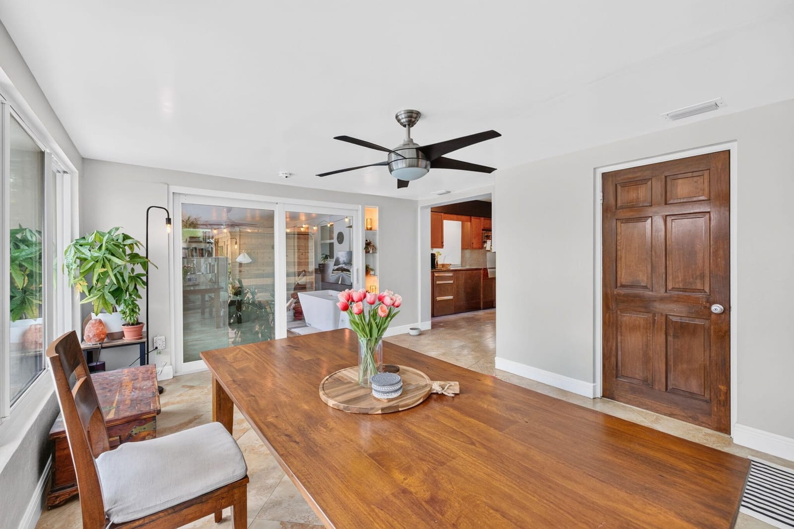 4670 NE 4TH Avenue, Oakland Park, FL 33334 photo 18