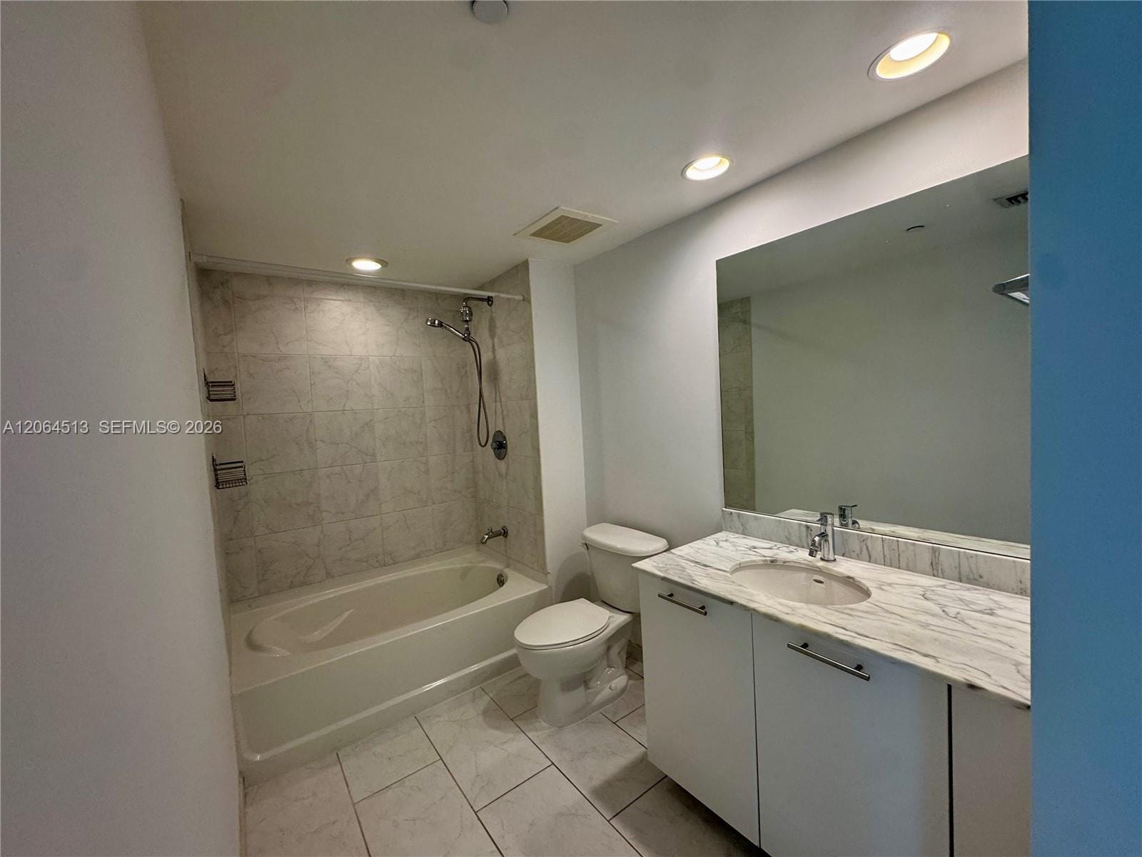 951 Brickell Avenue 409, Miami, FL 33131 photo 15
