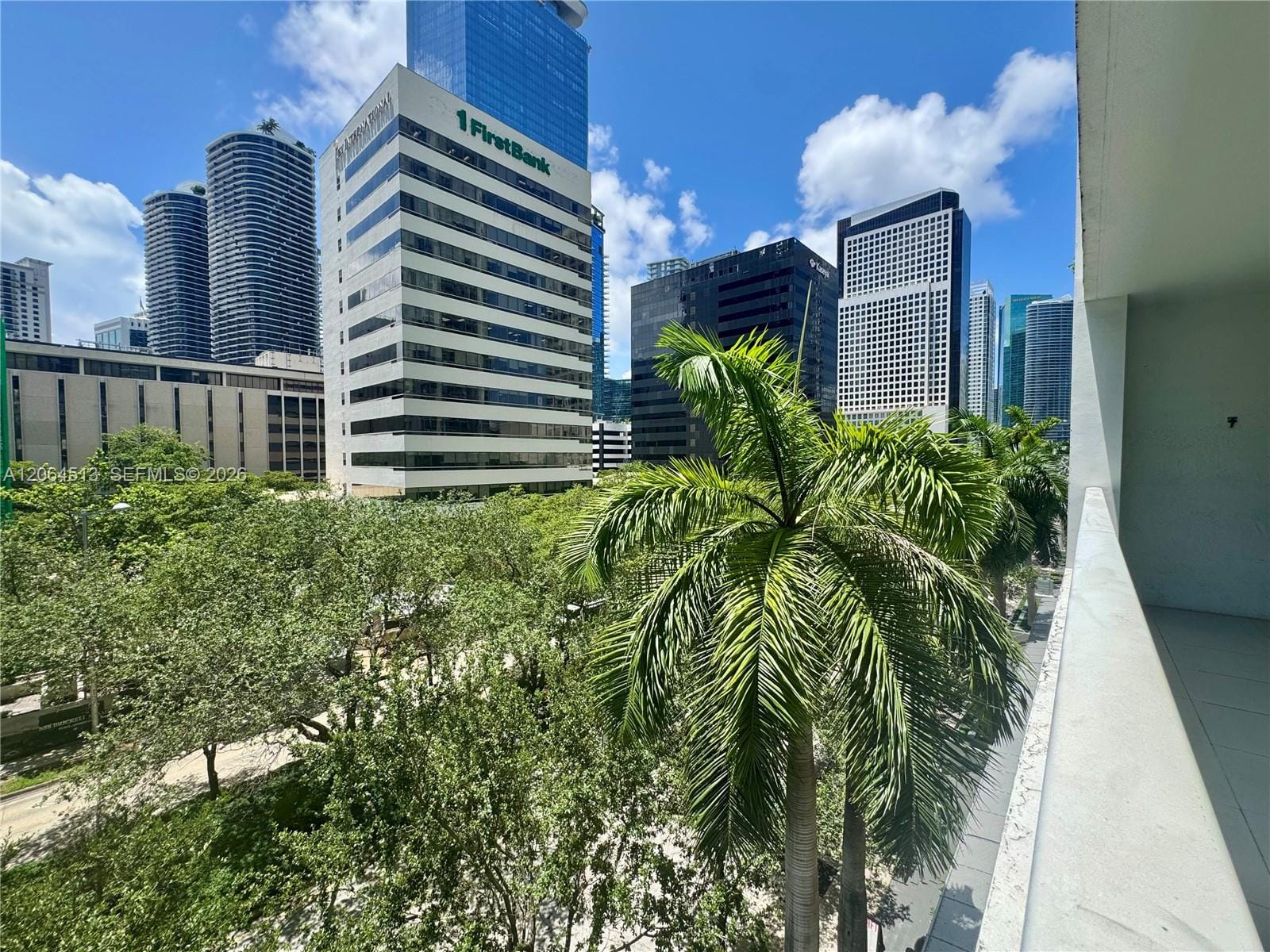 951 Brickell Avenue 409, Miami, FL 33131 photo 21
