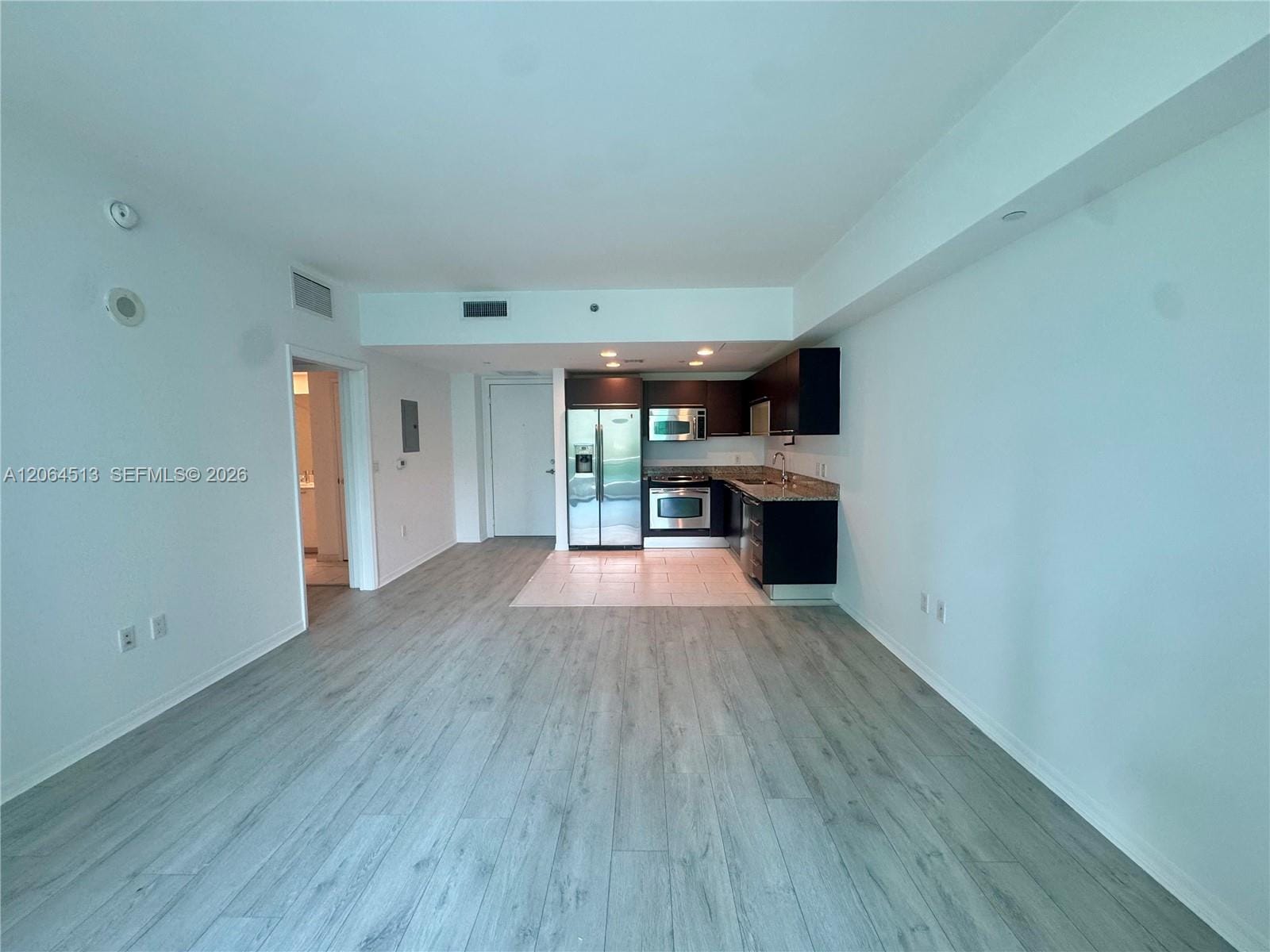 951 Brickell Avenue 409 — photo 5