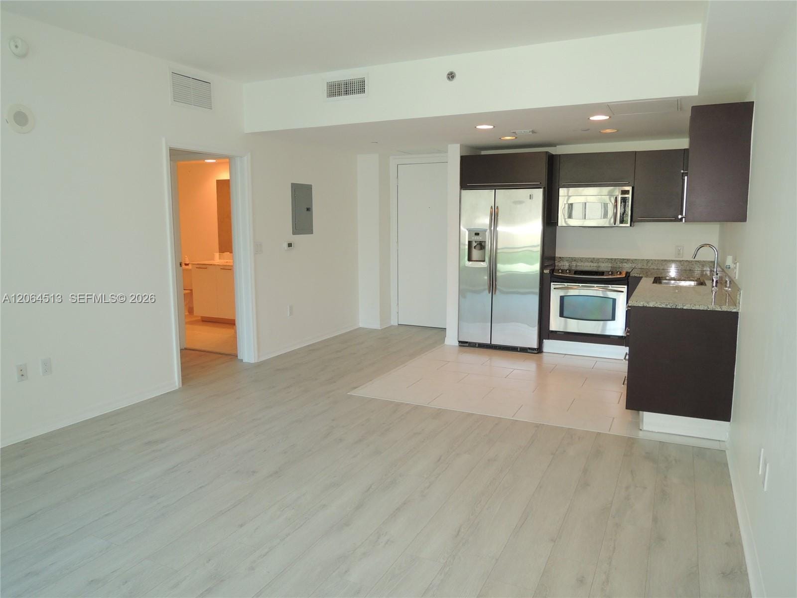 951 Brickell Avenue 409 — photo 7