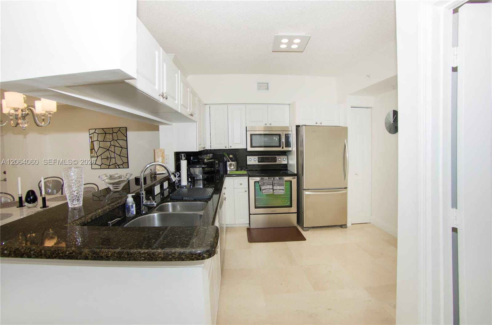 17150 N Bay Road 2408, Sunny Isles Beach, FL 33160 photo 11