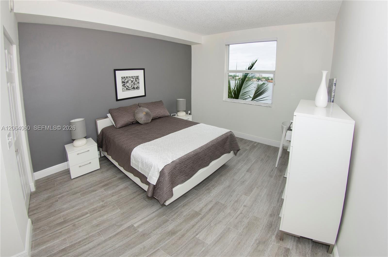 17150 N Bay Road 2408, Sunny Isles Beach, FL 33160 photo 16