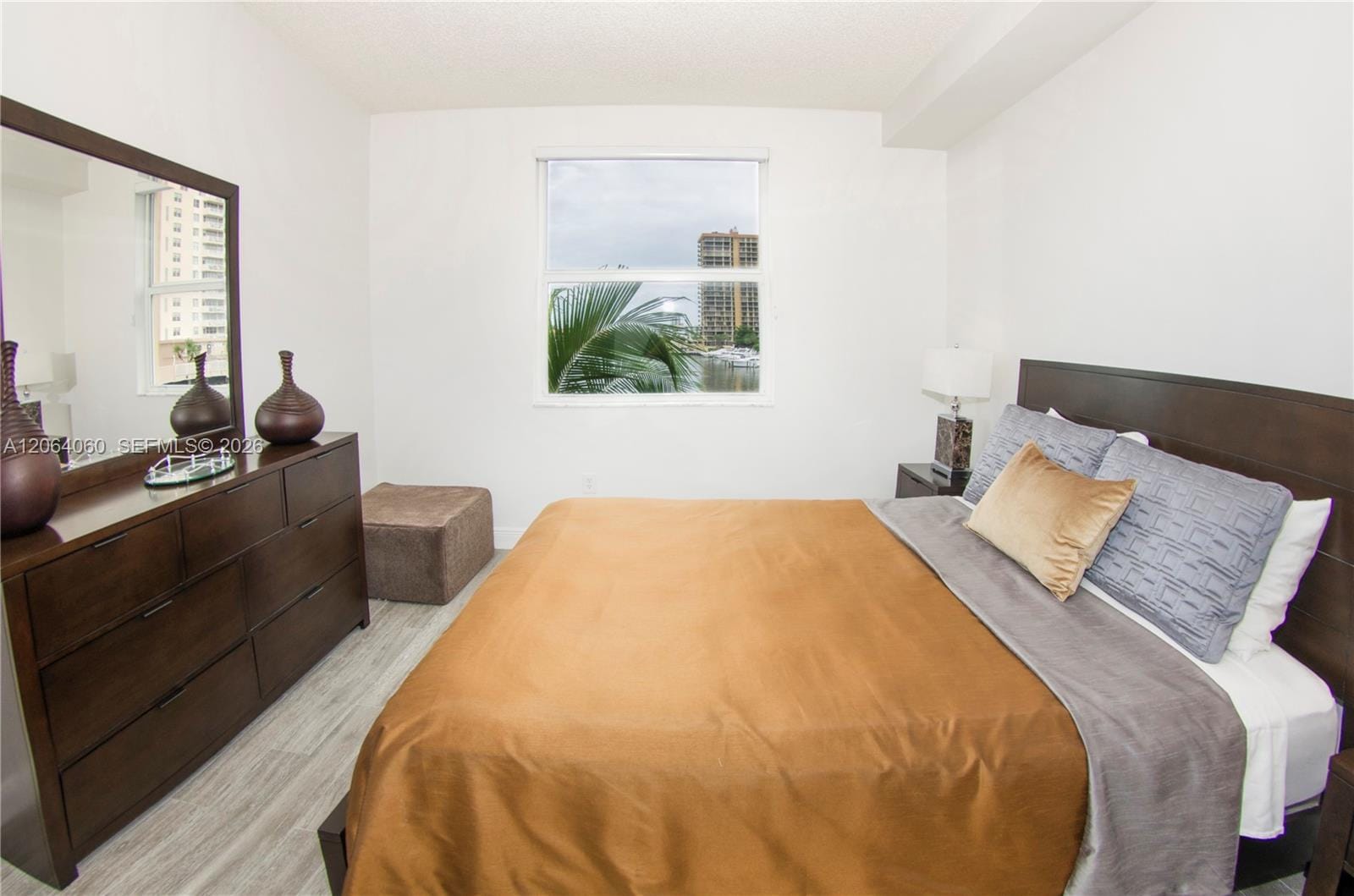 17150 N Bay Road 2408, Sunny Isles Beach, FL 33160 photo 22