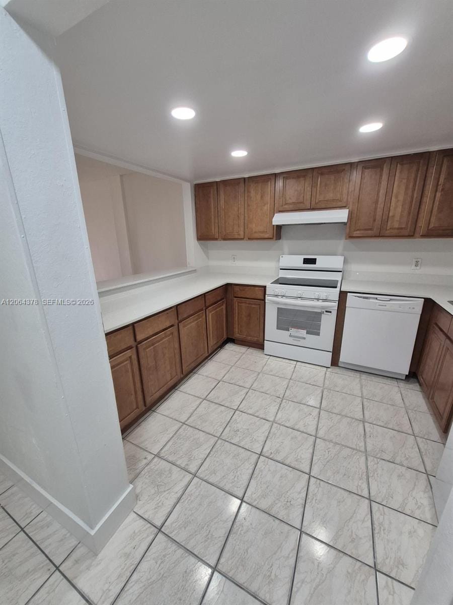 1750 W 46th Street 331 — photo 5