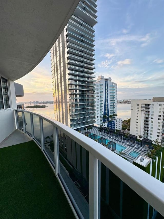 601 NE 23rd Street PH04, Miami, FL 33137