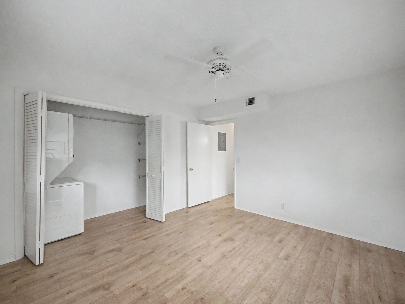3 Westwood Avenue 101E — photo 10