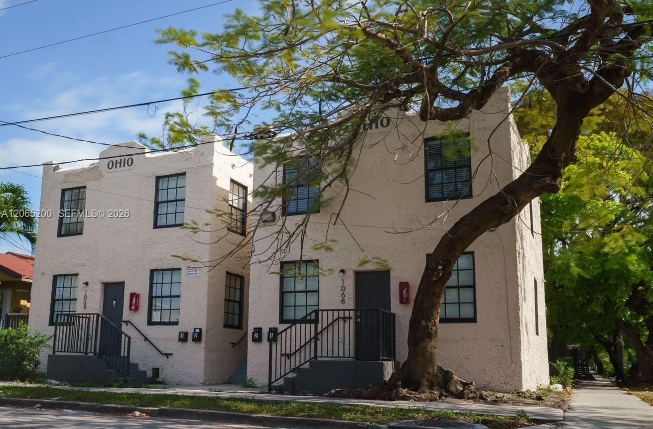 1068 NW 5th Street B-1 — photo 1
