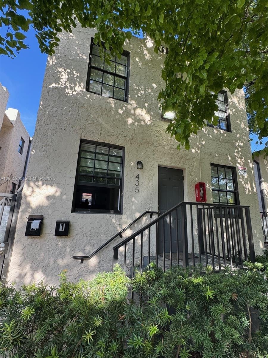 1068 NW 5th Street B-1 — photo 2