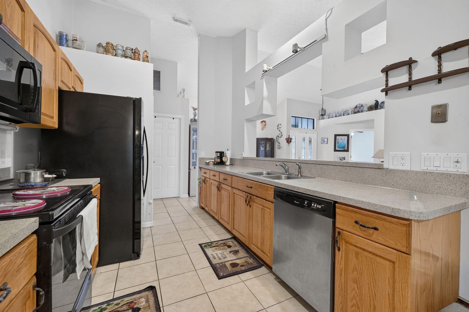 514 NW FERRIS Drive — photo 11