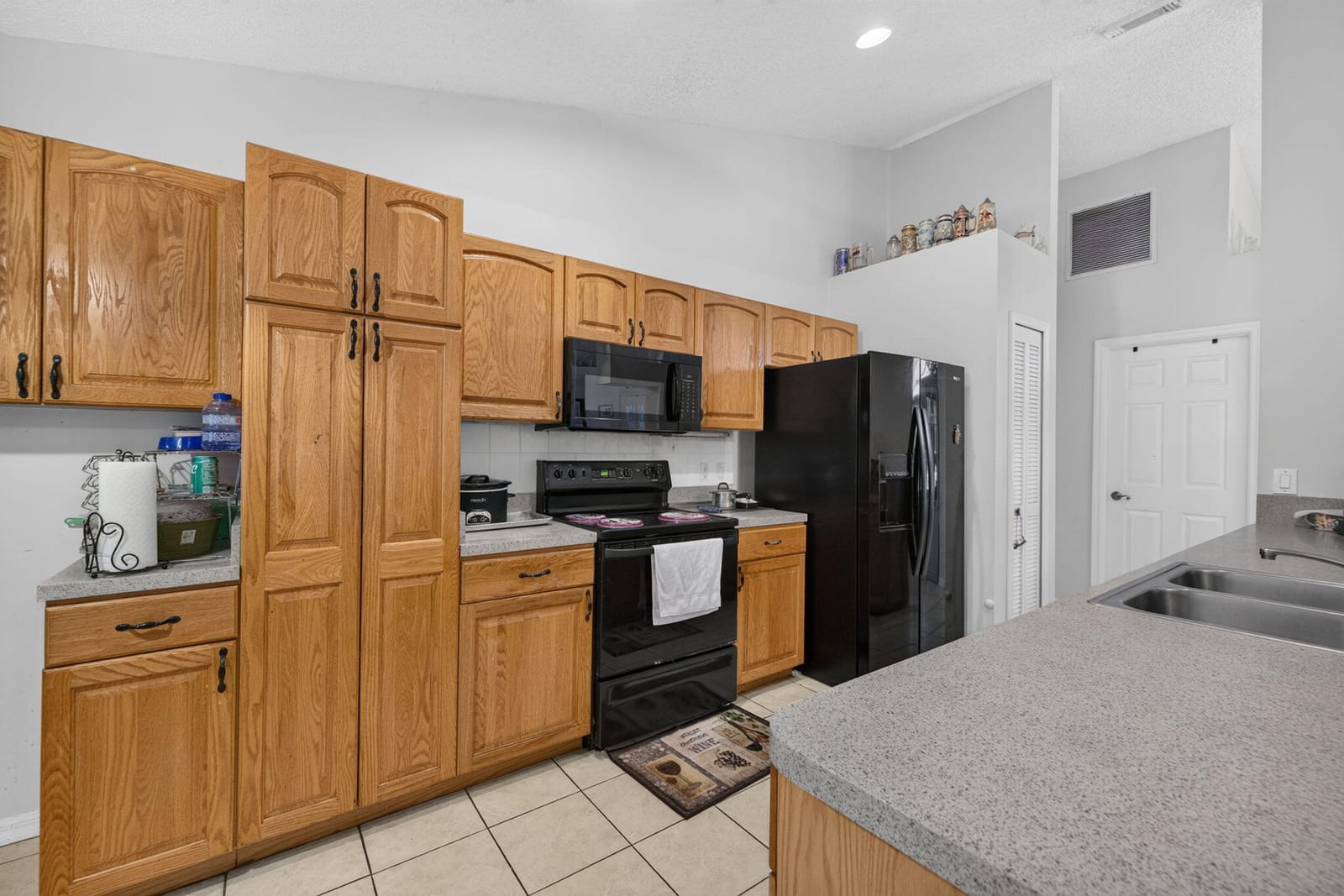 514 NW FERRIS Drive — photo 12