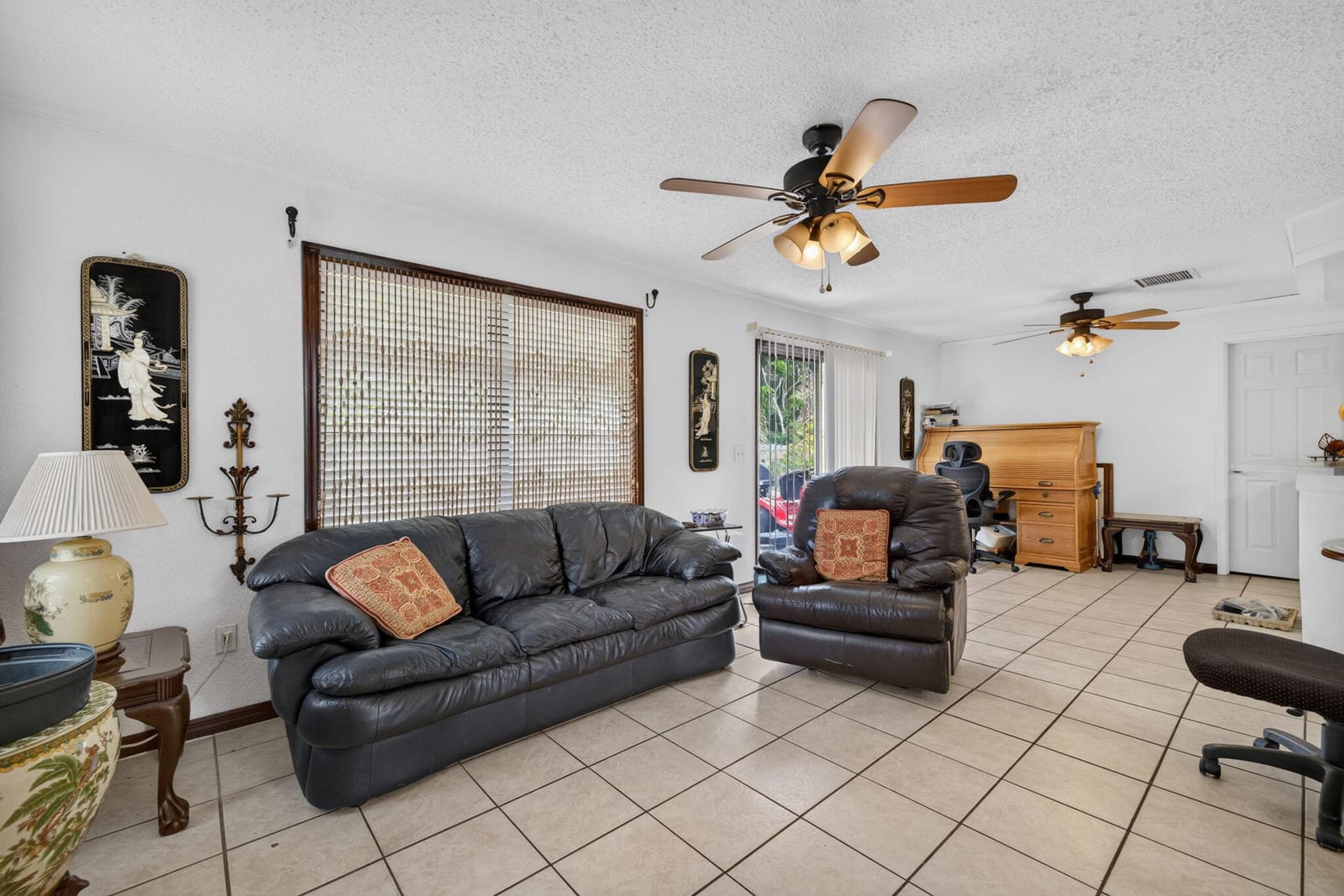 514 NW FERRIS Drive — photo 8