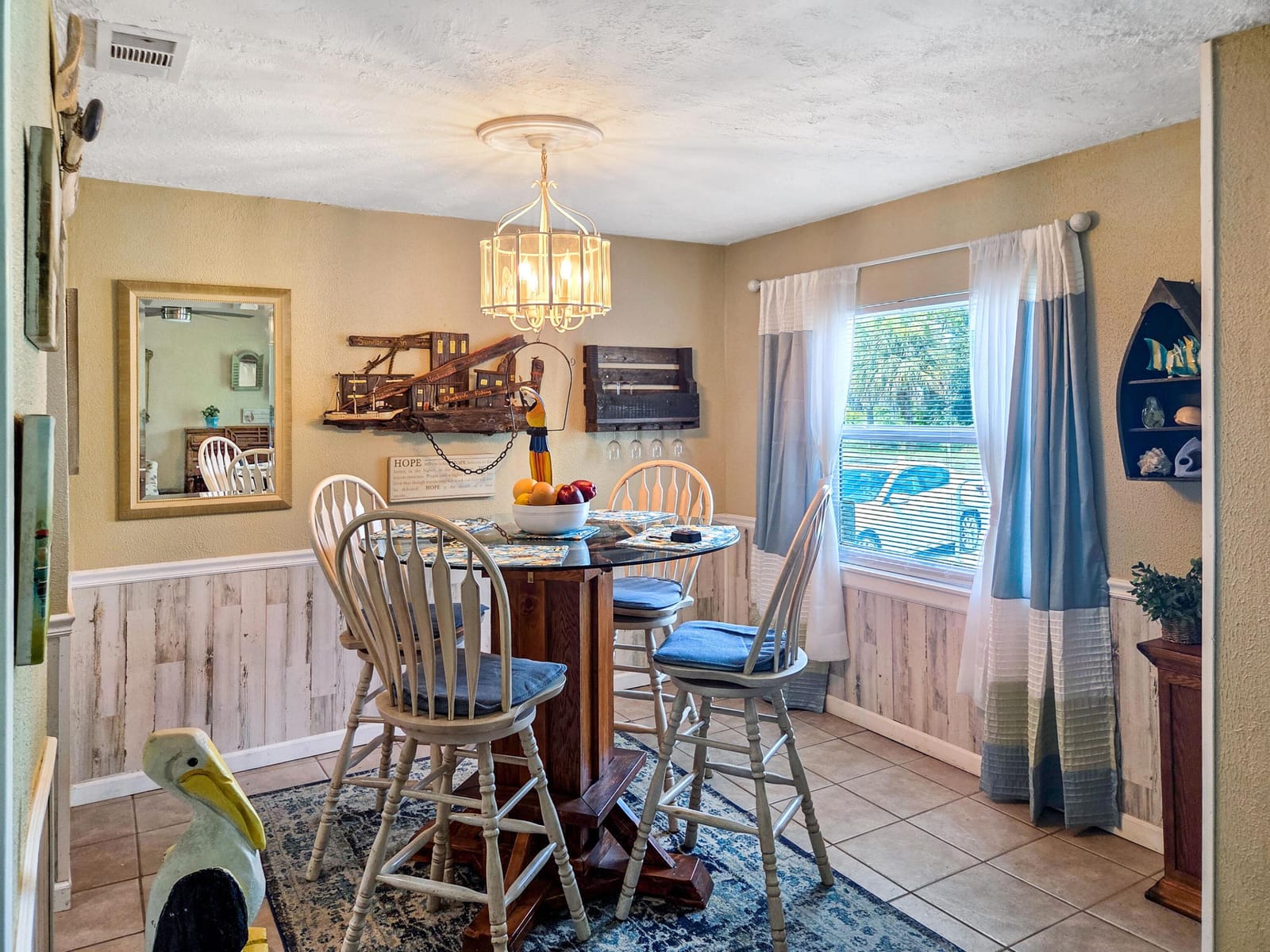 2013 SAINT LUCIE Boulevard — photo 7