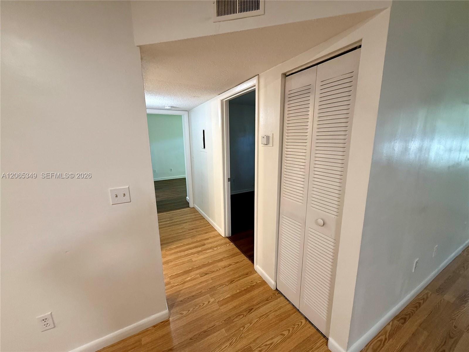 1237 SW 46th Avenue 803 — photo 9