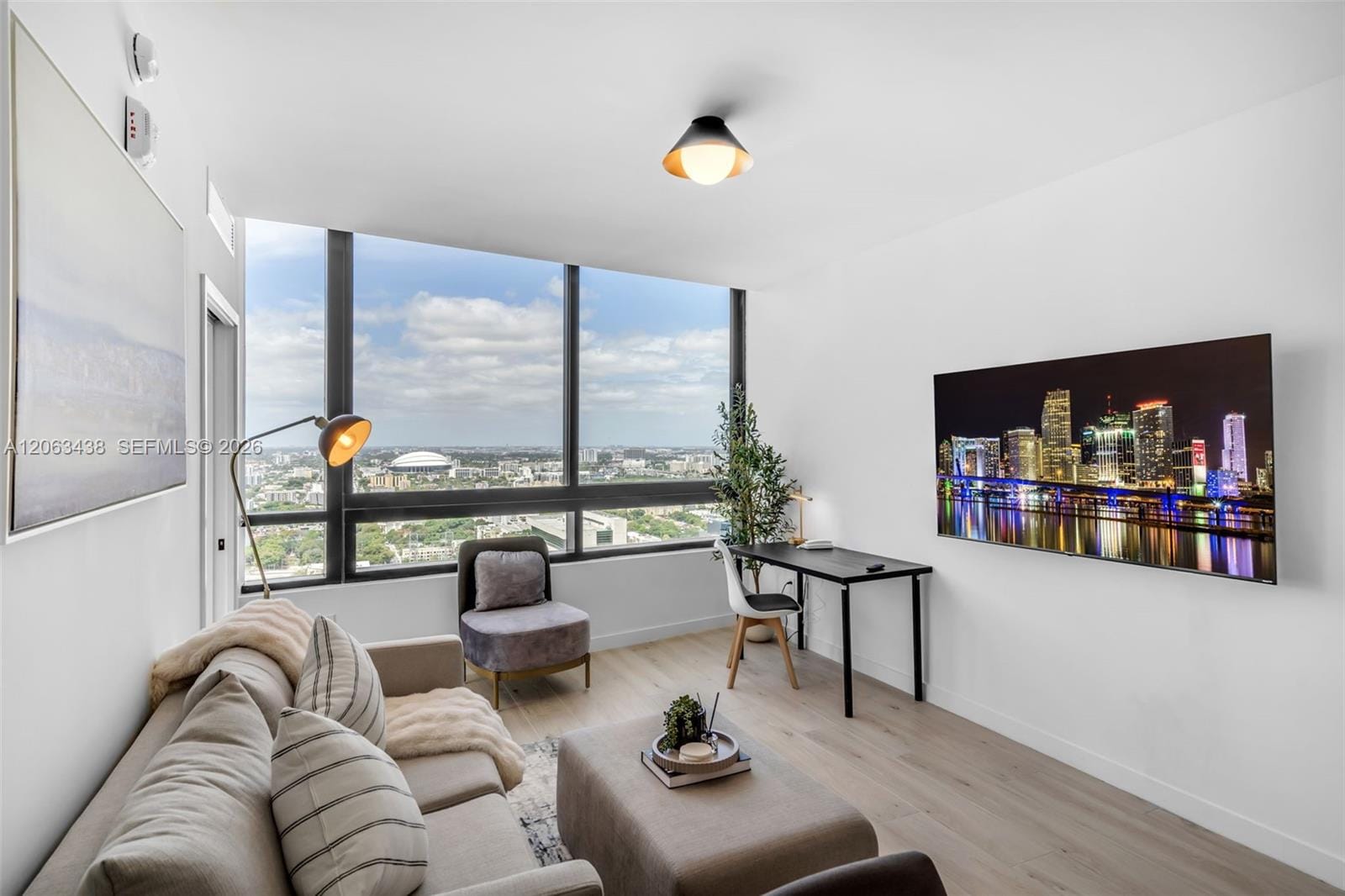 225 N Miami Avenue PH-3712 — photo 10
