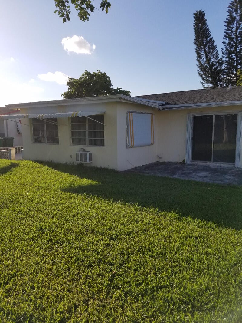 4934 NW 55th Street — photo 3