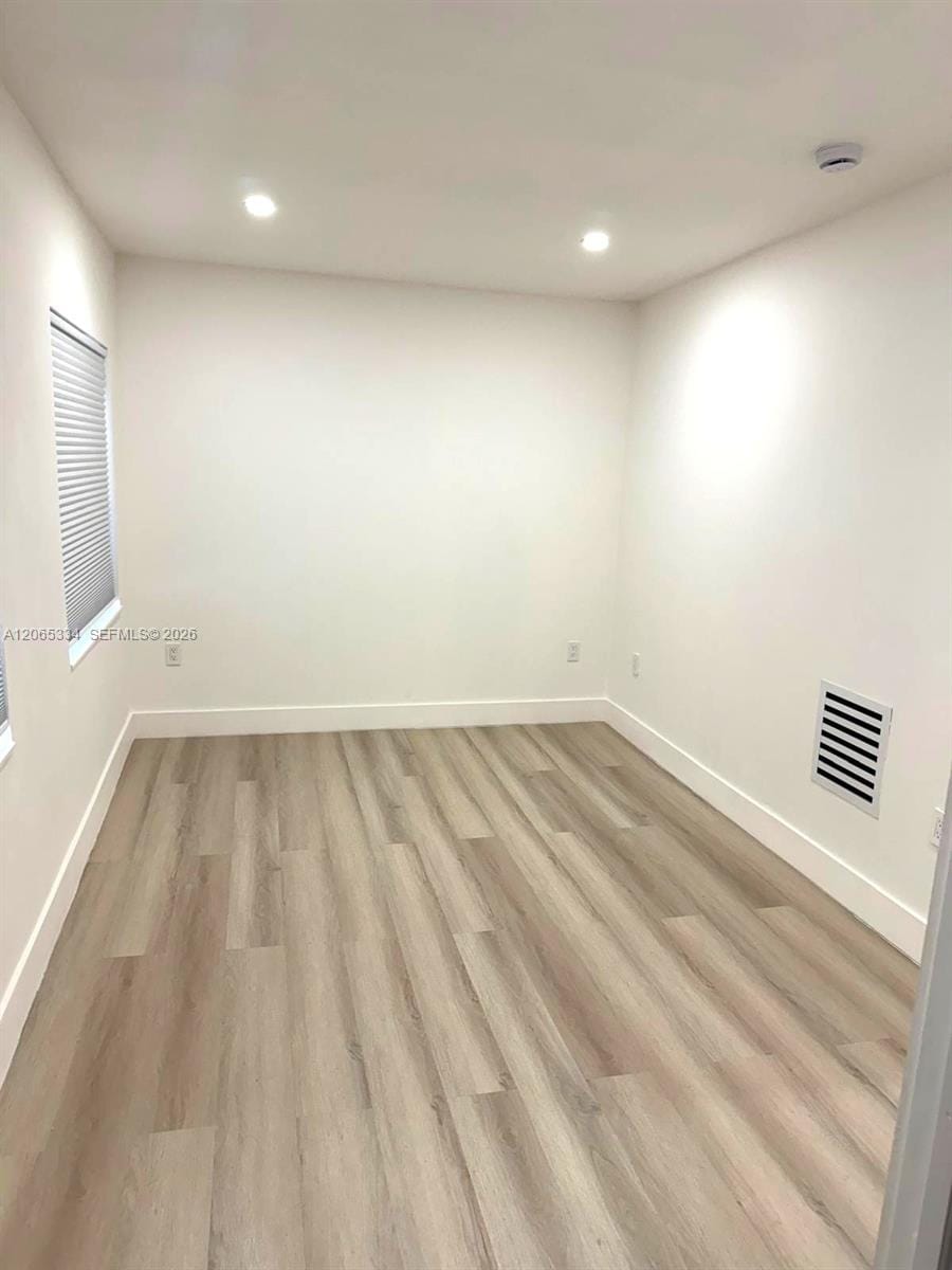 470 NE 130th Street — photo 10