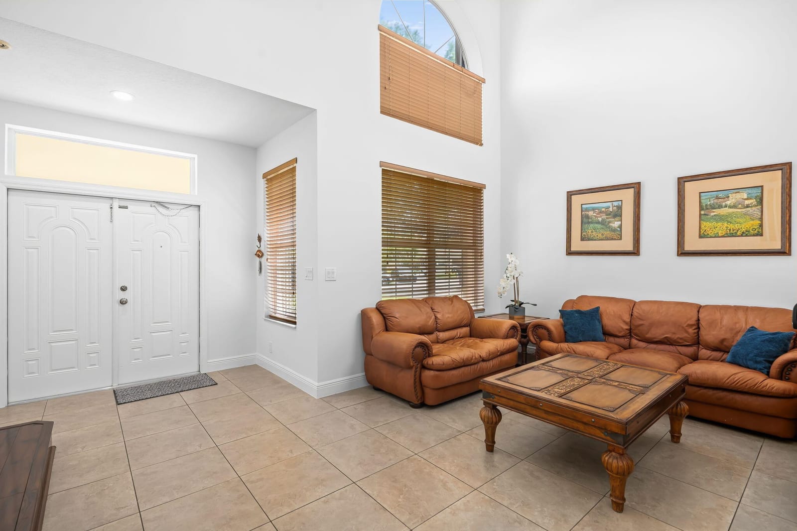 10740 LONDON Street — photo 5